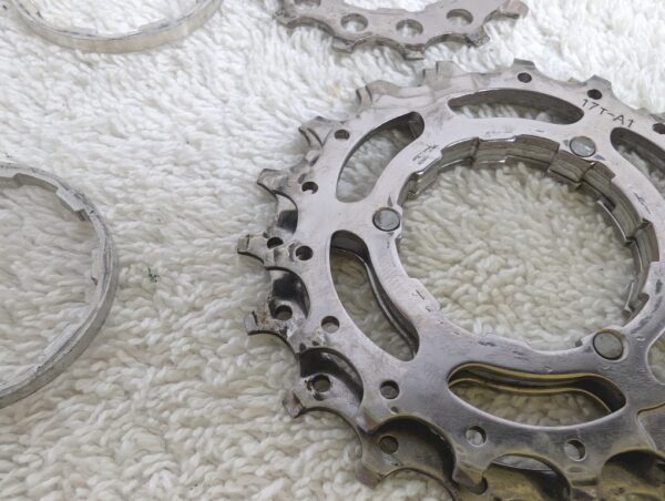 Shimano Ultegra HG CS-6500 9 Speed Cassette | 12-25T | Excellent - Image 4