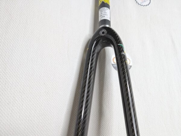 Reynolds Ouzo Pro Carbon Fork - 1" Threadless - 249mm Steerer - Gloss Black - Image 7