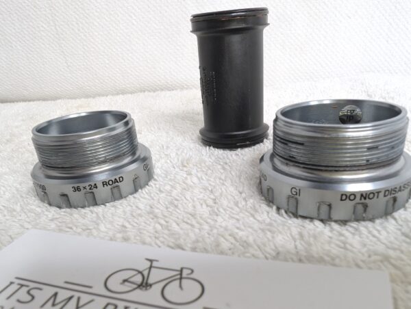 Shimano BB-7900 Dura-Ace Bottom Bracket | 36x24 Ita | Hollowtech II | 68mm Shell - Image 4