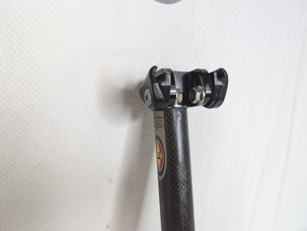 Easton CT2 Carbon Fiber Seatpost 27.2mm | 250mm | 30mm Setback - Image 6