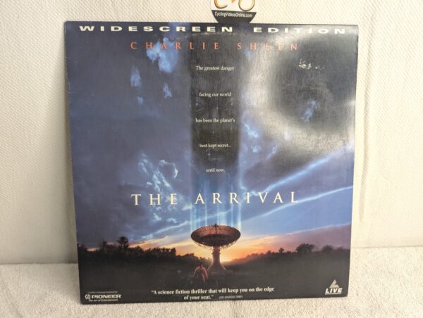 The Arrival (1996) Charlie Sheen LaserDisc - Widescreen Edition - Image 4