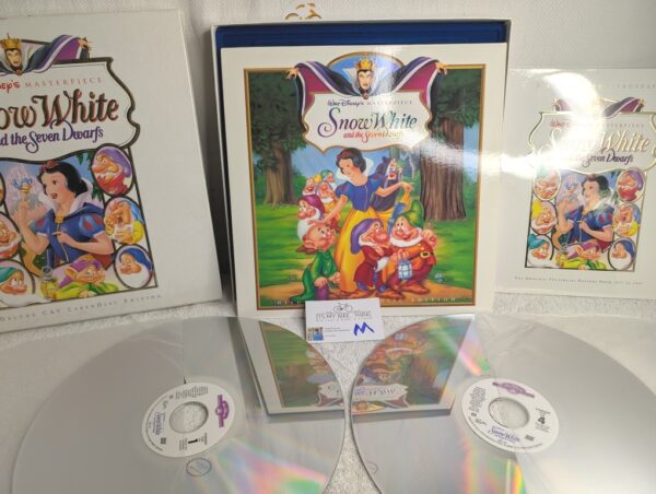 SNOW WHITE AND THE SEVEN DWARFS (1937) LaserDisc - Deluxe CAV Masterpiece Edition - M/NM - Image 4