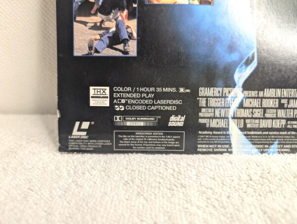 THE TRIGGER EFFECT (1996) Kyle MacLachlan LaserDisc - THX Widescreen Edition - M/VG+ - Image 2