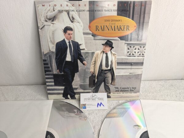 THE RAINMAKER (1997) Matt Damon LaserDisc - Widescreen Edition - M/VG+