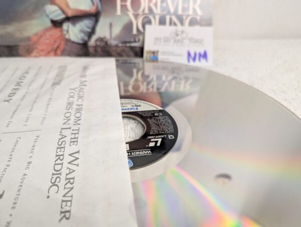 FOREVER YOUNG (1992) Mel Gibson LaserDisc | Dolby Surround Widescreen (NM/VG+) - Image 6