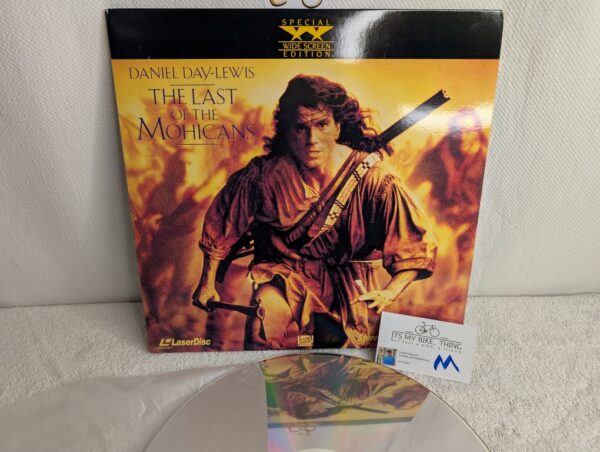 THE LAST OF THE MOHICANS (1992) Daniel Day-Lewis LaserDisc | Special Widescreen Edition (M/VG+)