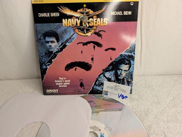 NAVY SEALS (1990) Charlie Sheen/Michael Biehn LaserDisc | Extended Play Edition (VG+/VG+)