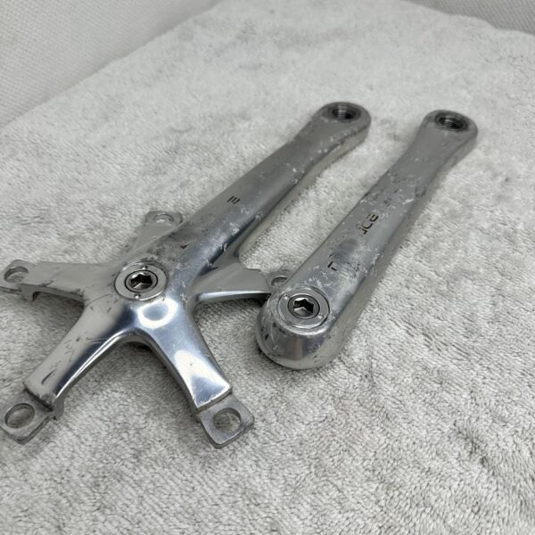 Shimano Dura Ace FC-7700 Crankset | Double 53/42T Chainrings | 172.5mm, Octalink V1 - Image 4