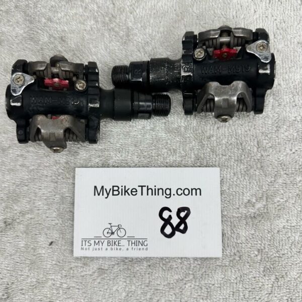 Wellgo WAM-M919 SPD Compatible Clipless Pedals | MTB | Black