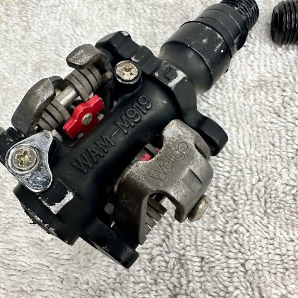 Wellgo WAM-M919 SPD Compatible Clipless Pedals | MTB | Black - Image 3