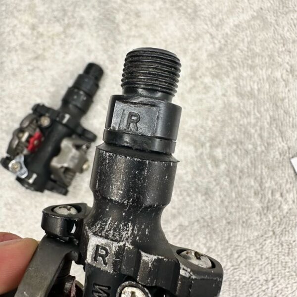 Wellgo WAM-M919 SPD Compatible Clipless Pedals | MTB | Black - Image 4
