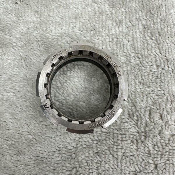 Shimano 105 BB-5500 Bottom Bracket | 68 x 118.5mm | English | Octalink V1 - Image 2