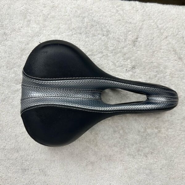 Serfas Deep Groove Dual Density Saddle | Chromoly Rails | Black - Image 2