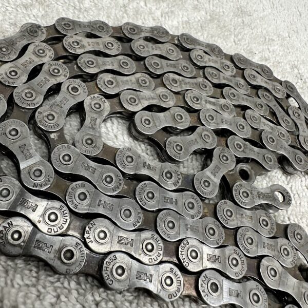 Shimano HG53 9-Speed Chain | 108 Links | Excellent - Image 2