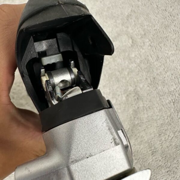 Shimano 105 ST-5500 Shifters | 9 Speed | Double | Silver/Black - Image 3