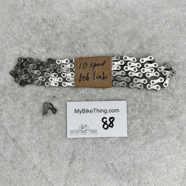 KMC 10-Speed Chain | 106 Links | Silver | Near Mint